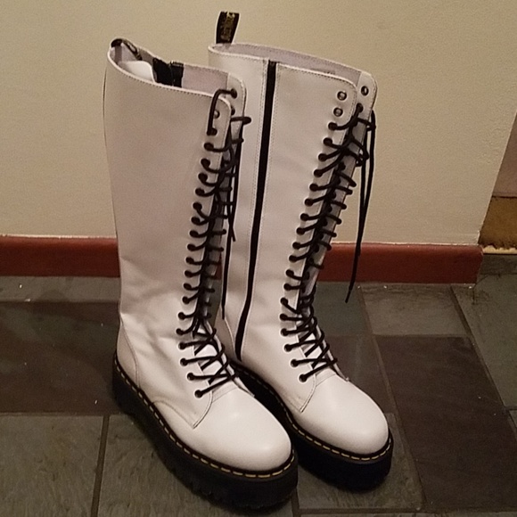 doc martens womens platform boots